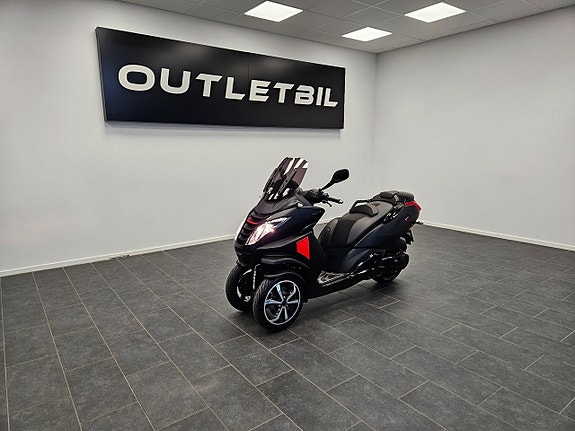 Peugeot Metropolis RX-R B körkort 400cc 35hk 135km/h Endast 303mil 1äg Nyservad