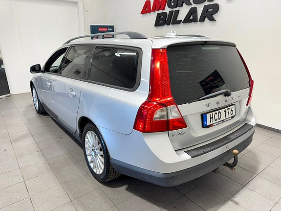 Volvo V70 15 of 17