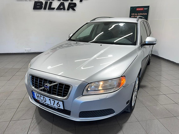 Volvo V70 16 of 17