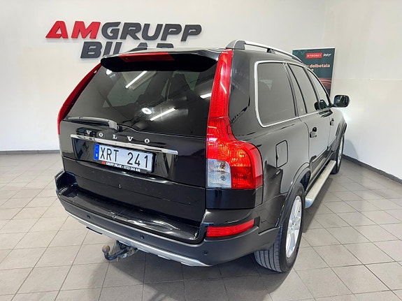 Volvo XC90 17 of 21