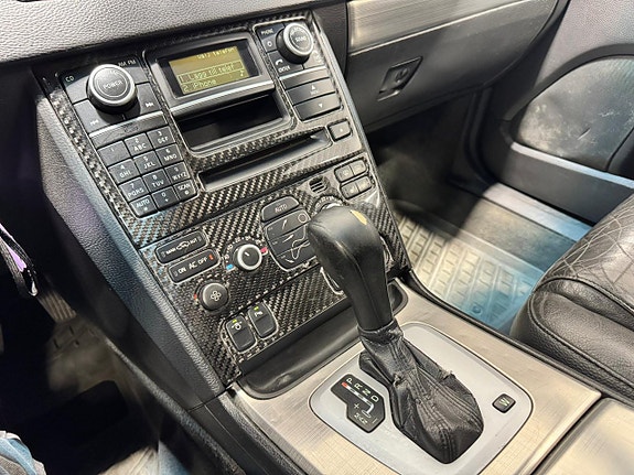 Volvo XC90 16 of 21