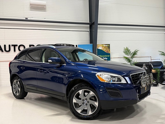 Volvo XC60 3 of 19