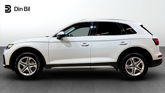 Audi Q5 2 of 5