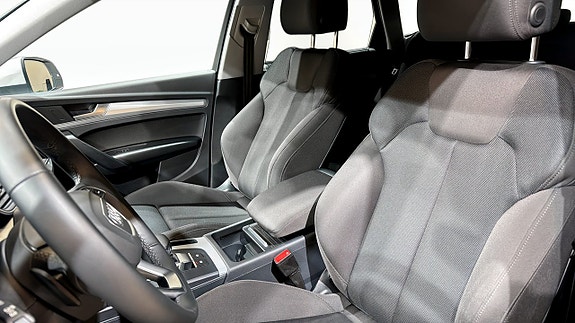 Audi Q5 8 of 22