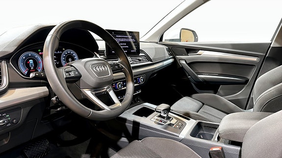 Audi Q5 7 of 22