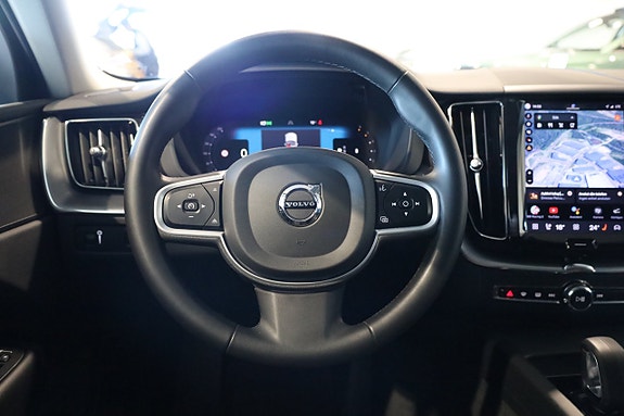 Volvo XC60 14 of 26