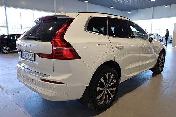 Volvo XC60 5 of 26