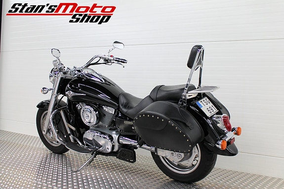Kawasaki Vulcan VN 1600 Classic Vance&Hines 9 of 15