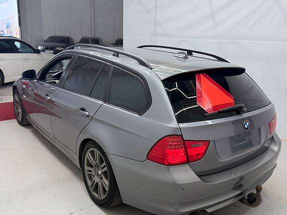 BMW 320d 5 of 12