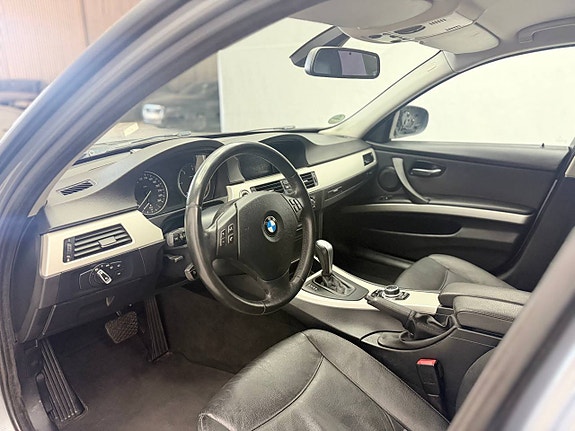 BMW 320d 9 of 12