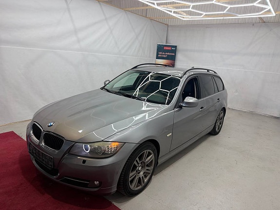 BMW 320d 3 of 12