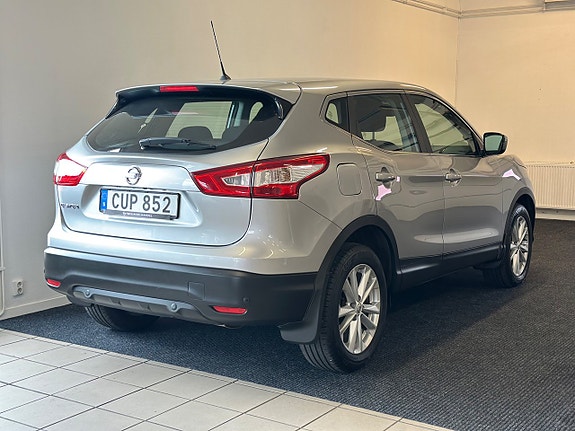 Nissan Qashqai 4 of 5