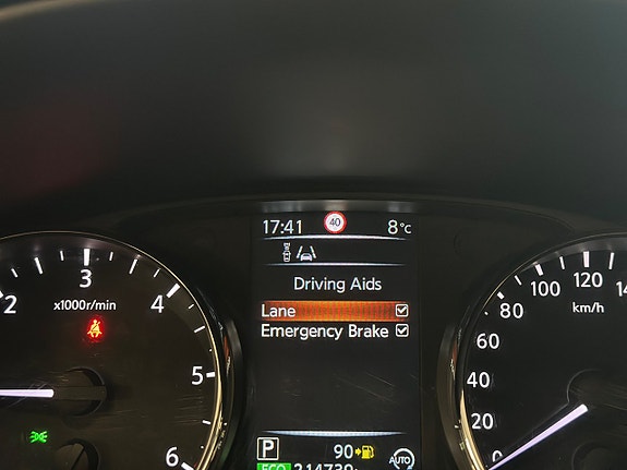 Nissan Qashqai 16 of 23