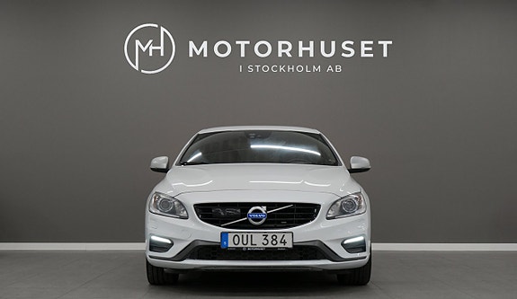 Volvo S60 2 of 15