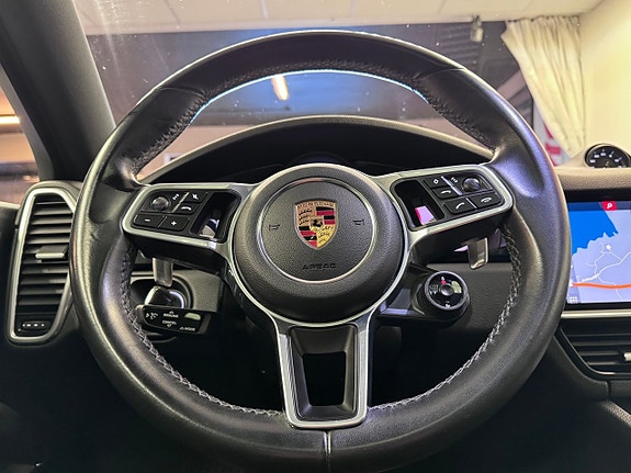 Porsche Cayenne Coupe 15 of 26