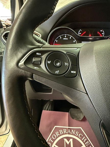Opel Crossland X 22 of 25