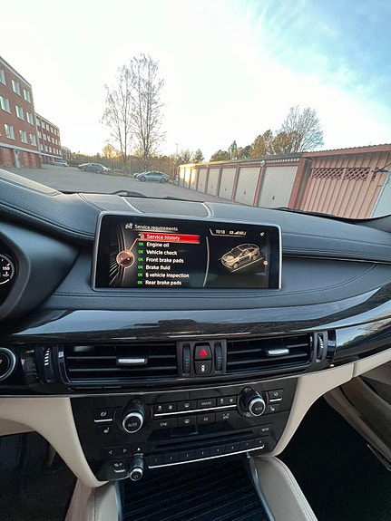 BMW X6 9 of 24