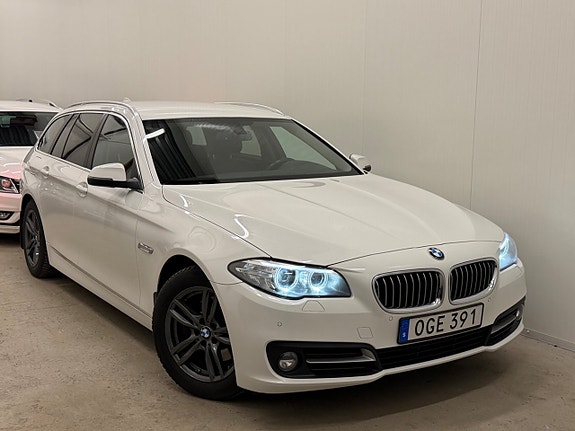 BMW 520d 3 of 5