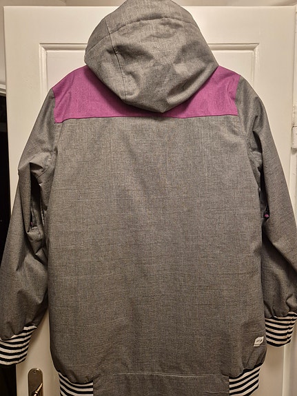 Product image 3 of 9