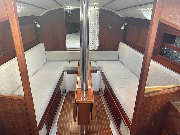 Comfort 32 med motor från 2016 3 of 5