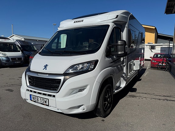 Knaus VAN TI 650 MEG VANSATION (165HK) Långbädd & stort garage! Får köras på B-kort! Låga mil! Endast 6,96m! 16 of 18