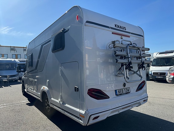 Knaus VAN TI 650 MEG VANSATION (165HK) Långbädd & stort garage! Får köras på B-kort! Låga mil! Endast 6,96m! 17 of 18