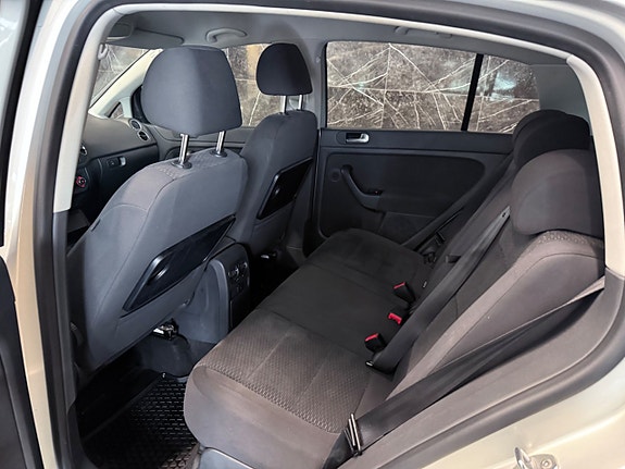 Volkswagen Golf Plus 12 of 17