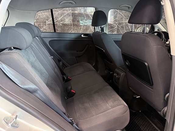 Volkswagen Golf Plus 14 of 17