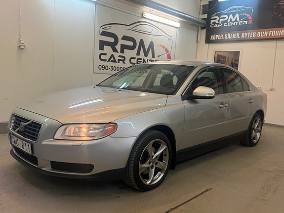 Volvo S80 2 of 22
