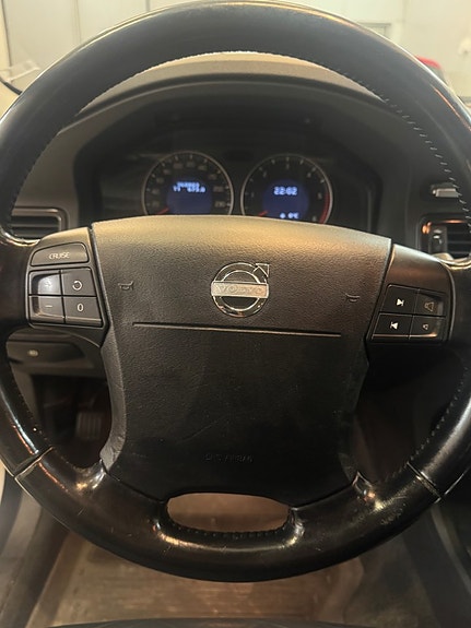 Volvo S80 9 of 22