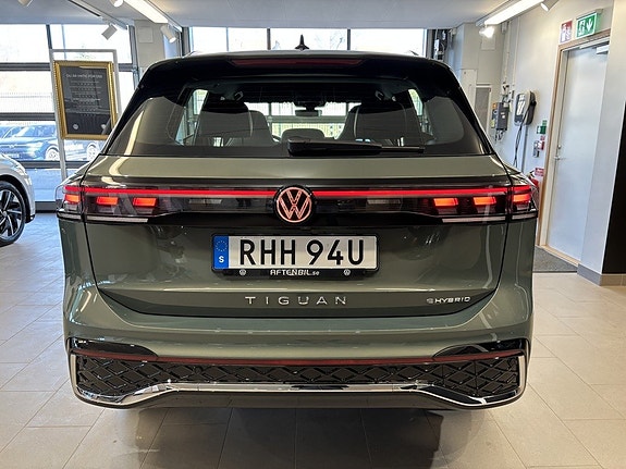 Volkswagen Tiguan 6 of 19