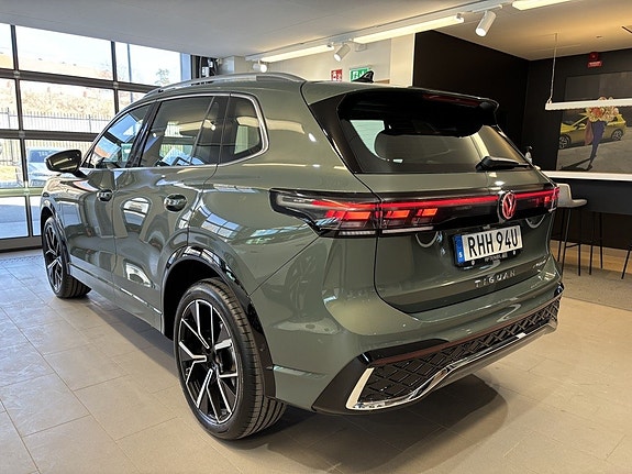 Volkswagen Tiguan 7 of 19