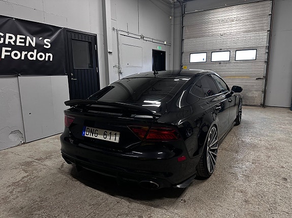Audi A7 4 of 5