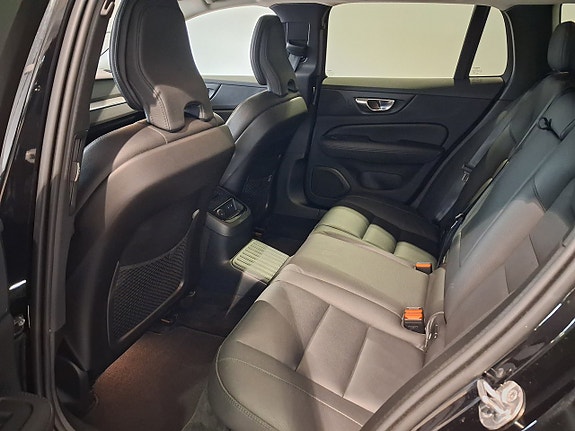 Volvo V60 4 of 6