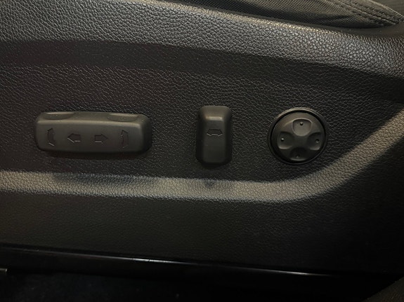 Hyundai Santa Fe 24 of 29