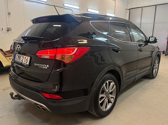 Hyundai Santa Fe 8 of 29