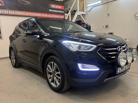 Hyundai Santa Fe 2 of 29