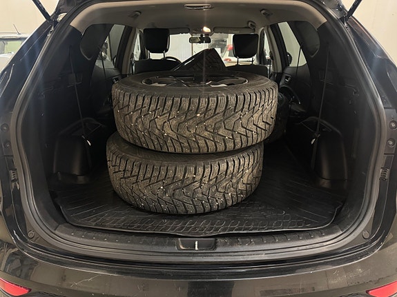 Hyundai Santa Fe 27 of 29