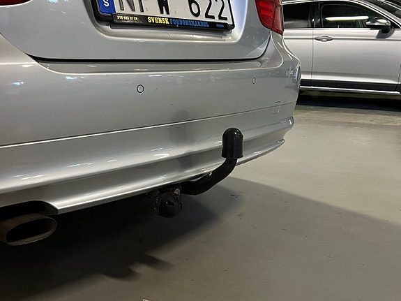 BMW 318d 5 of 5