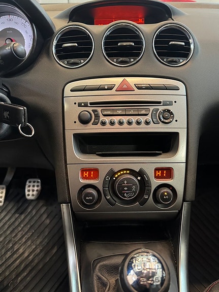 Peugeot 308 18 of 20