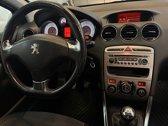 Peugeot 308 13 of 20