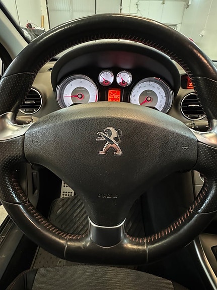 Peugeot 308 10 of 20