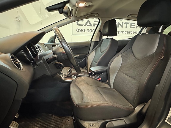 Peugeot 308 14 of 20