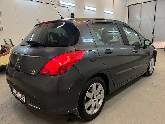 Peugeot 308 6 of 20