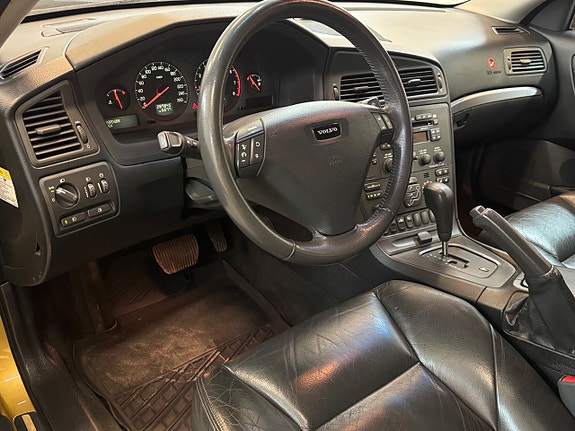 Volvo S60 7 of 18