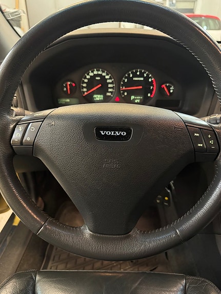 Volvo S60 8 of 18