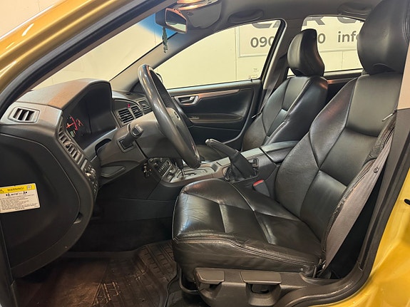 Volvo S60 15 of 18
