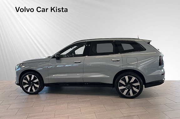 Volvo EX90 3 of 30
