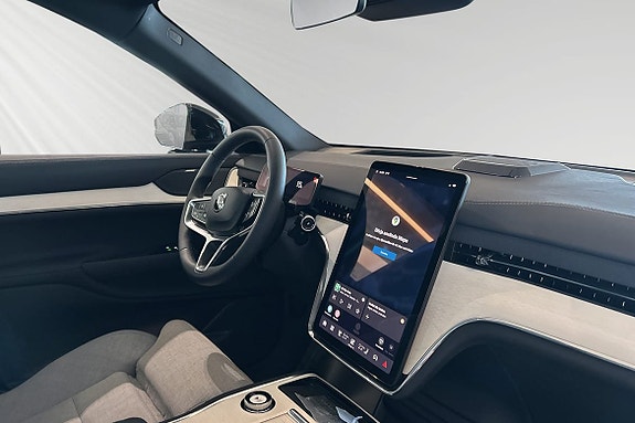 Volvo EX90 10 of 30