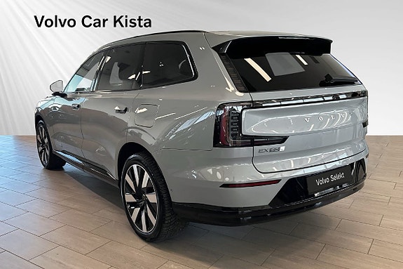 Volvo EX90 4 of 30